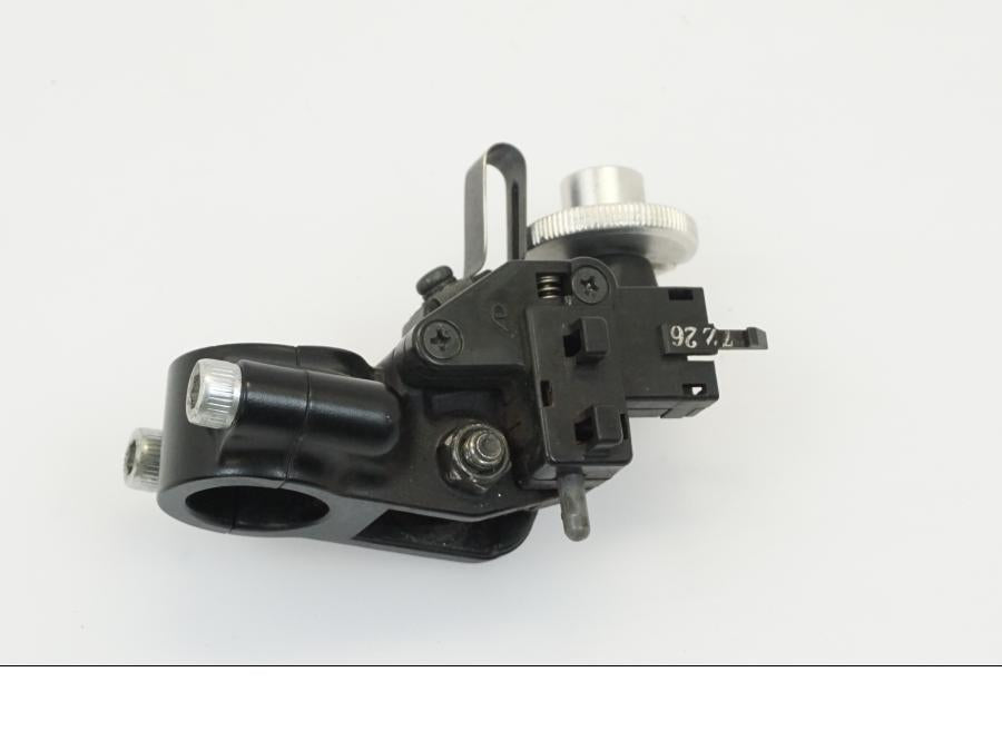 Snett uppifrån på Kopplingsklo från en Kawasaki ZX-10R -2008 motorcykel.