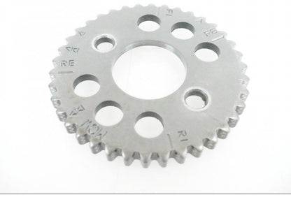 Baksidan på Kamkedjedrev från en Honda VFR 800 -2005 motorcykel.