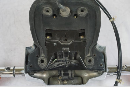 Extrabild2 på Baklampa från en Suzuki VL 800 -2002 motorcykel.