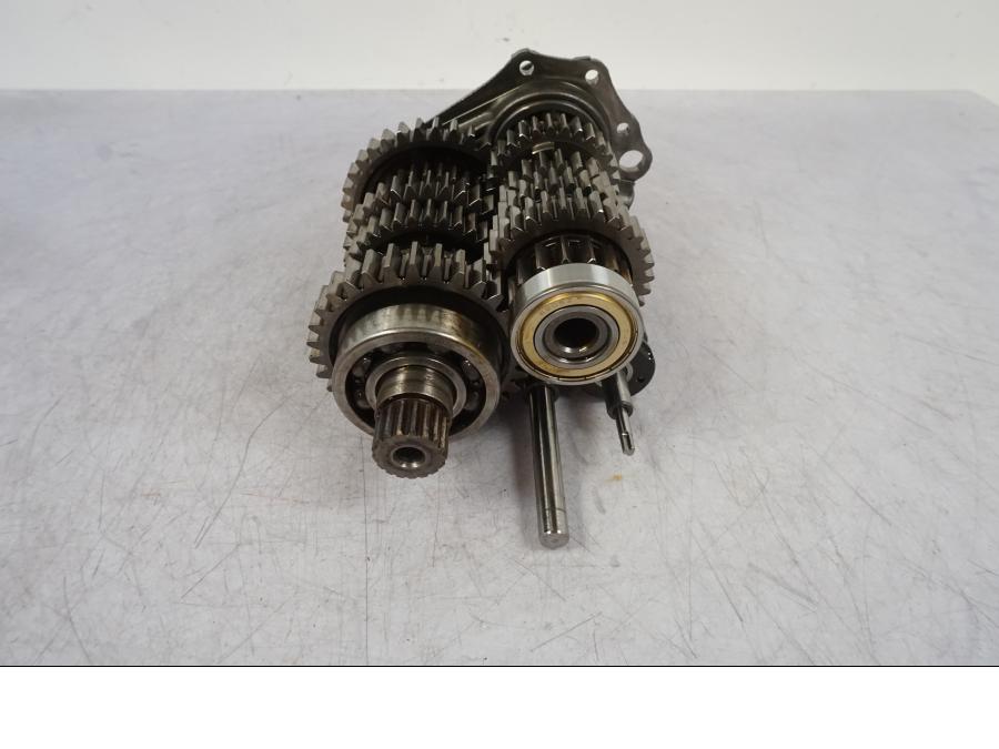 Snett uppifrån på Växellåda från en BMW F 750 GS -2020 motorcykel.