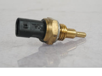 Framsidan på Temperatursensor från en BMW R 1250 GS -2023 motorcykel.