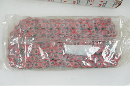 Baksidan på Kedja från en Ducati Diverse modeller -2020 motorcykel.