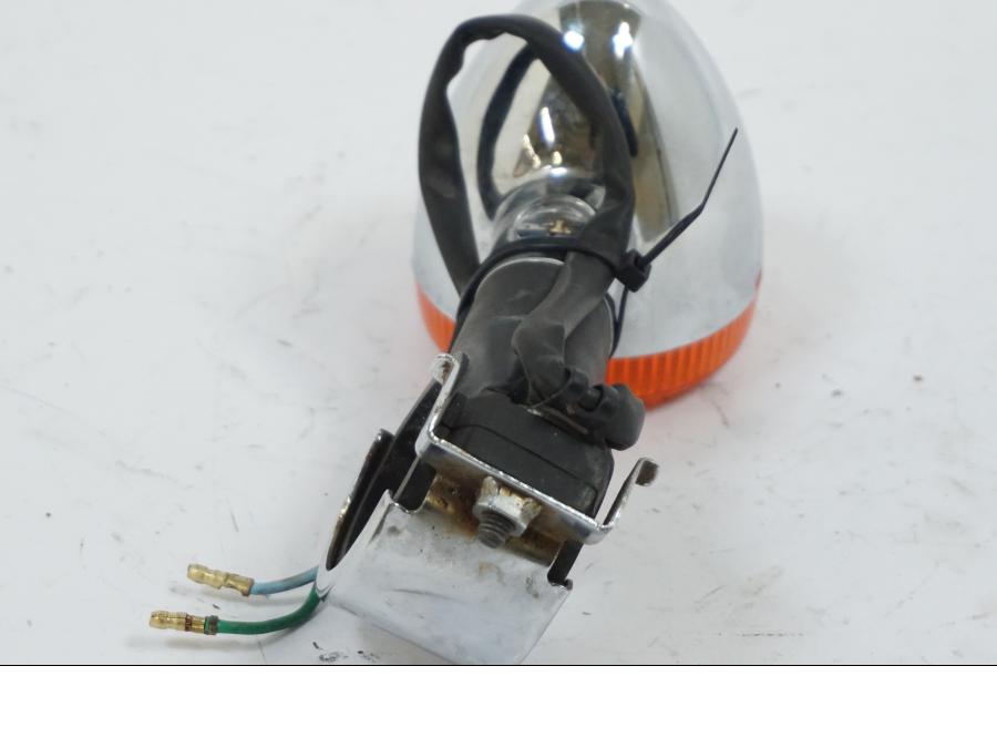 Vänster sida på Blinkers från en Honda VT 600 C -1995 motorcykel.