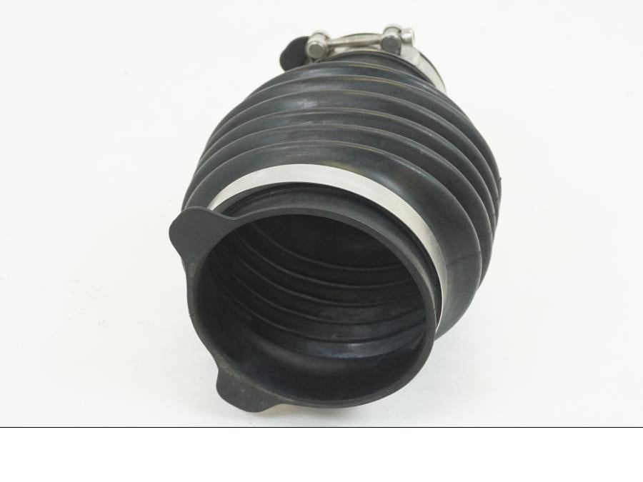 Höger sida på Drivaxel Damask från en Triumph Tiger 1200 -2018 motorcykel.