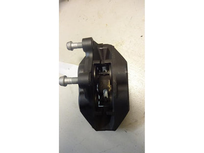 Höger sida på Bromsok från en BMW F 800 GT -2015 motorcykel.