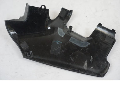 Extrabild1 på Plast från en Suzuki VZR 1800 -2009 motorcykel.