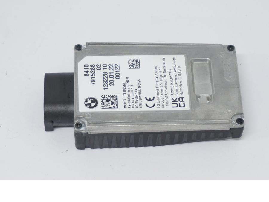 Snett uppifrån på Styrbox från en BMW R 1250 GS -2022 motorcykel.