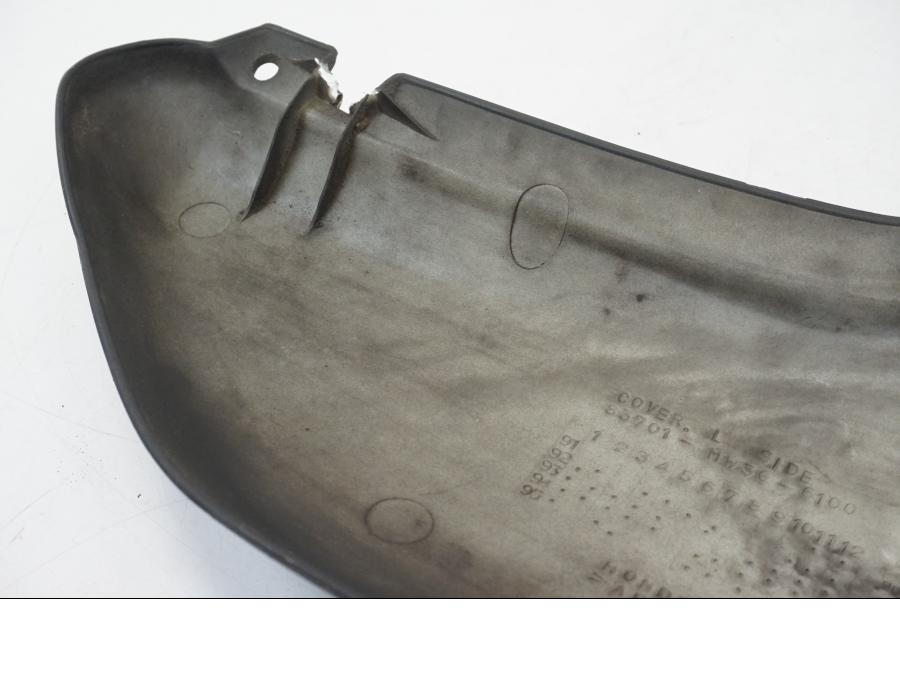 Extrabild3 på Sidopanel från en Honda CB 750 -2002 motorcykel.