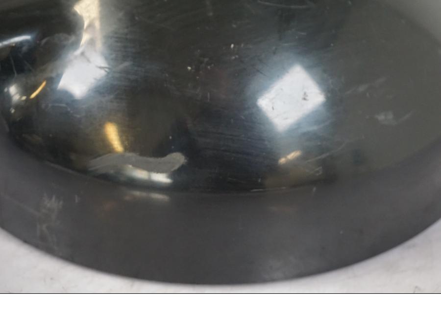 Snett uppifrån på Strålkastarhus från en Honda CB 750 -1996 motorcykel.