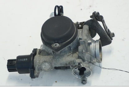 Baksidan på Spjällhus från en Yamaha X-Max 250 -2016 scooter.