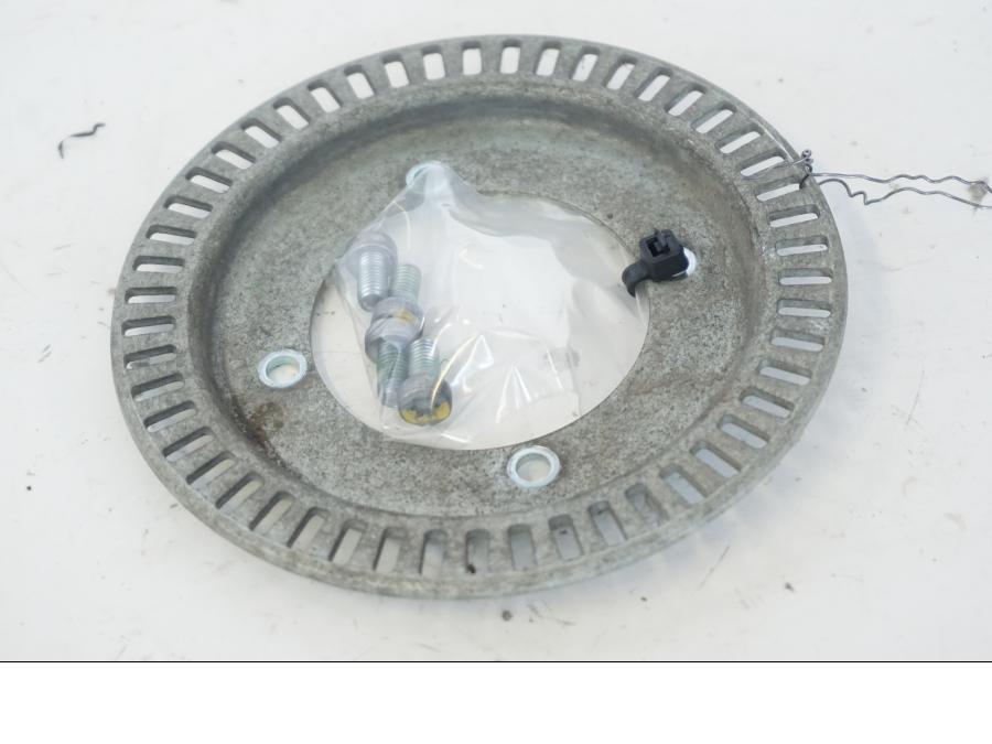 Framsidan på ABS krans från en Honda SH 300 A -2011 scooter.