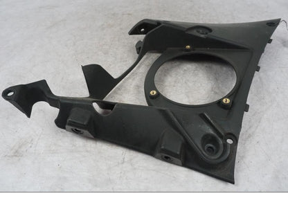 Snett uppifrån på Luftvinge från en Buell 1125 R -2008 motorcykel.