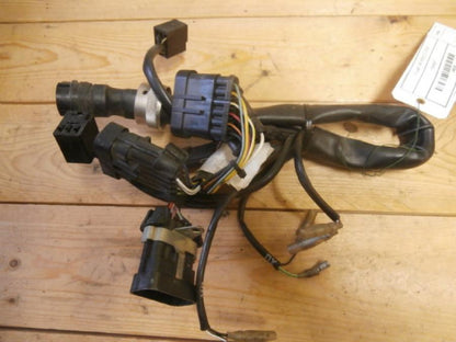 Baksidan på Kablage från en Ducati 748 -1999 motorcykel.