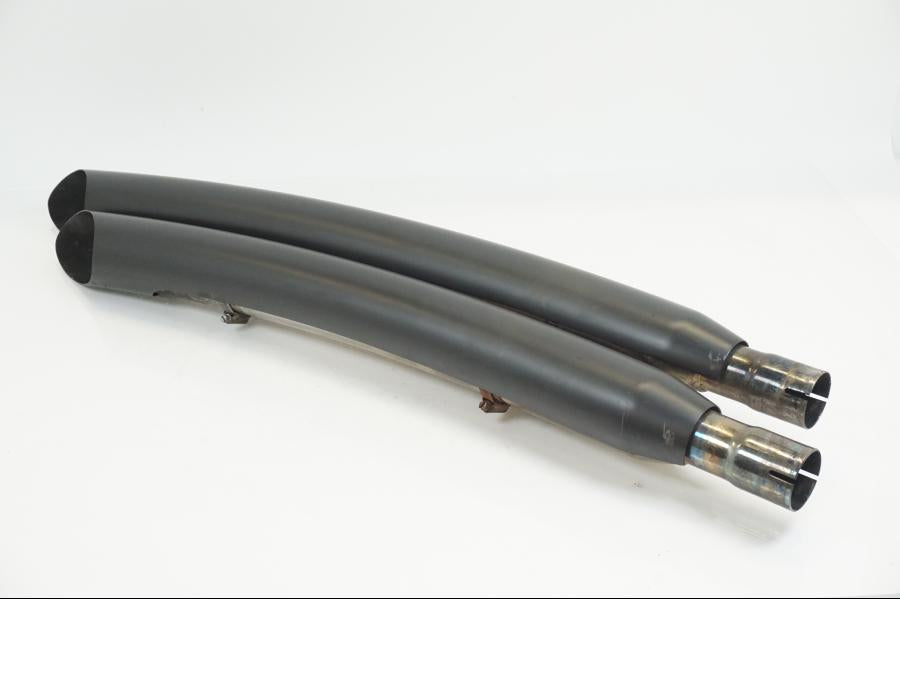 Baksidan på Ljuddämpare Sport från en Victory Hammer -2012 motorcykel.