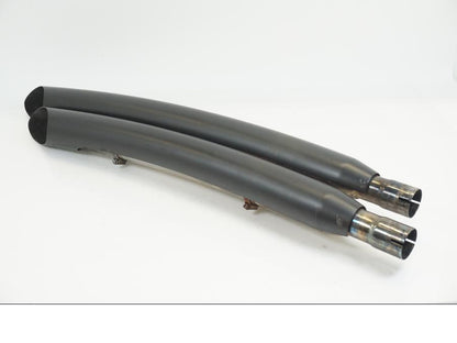 Baksidan på Ljuddämpare Sport från en Victory Hammer -2012 motorcykel.