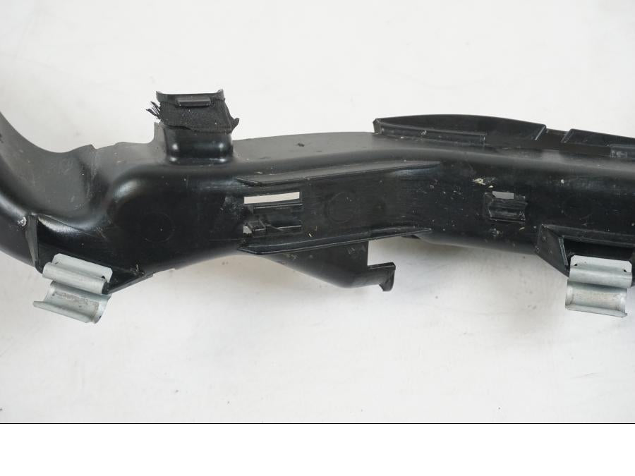 Höger sida på Plast från en BMW R 1250 GS -2021 motorcykel.