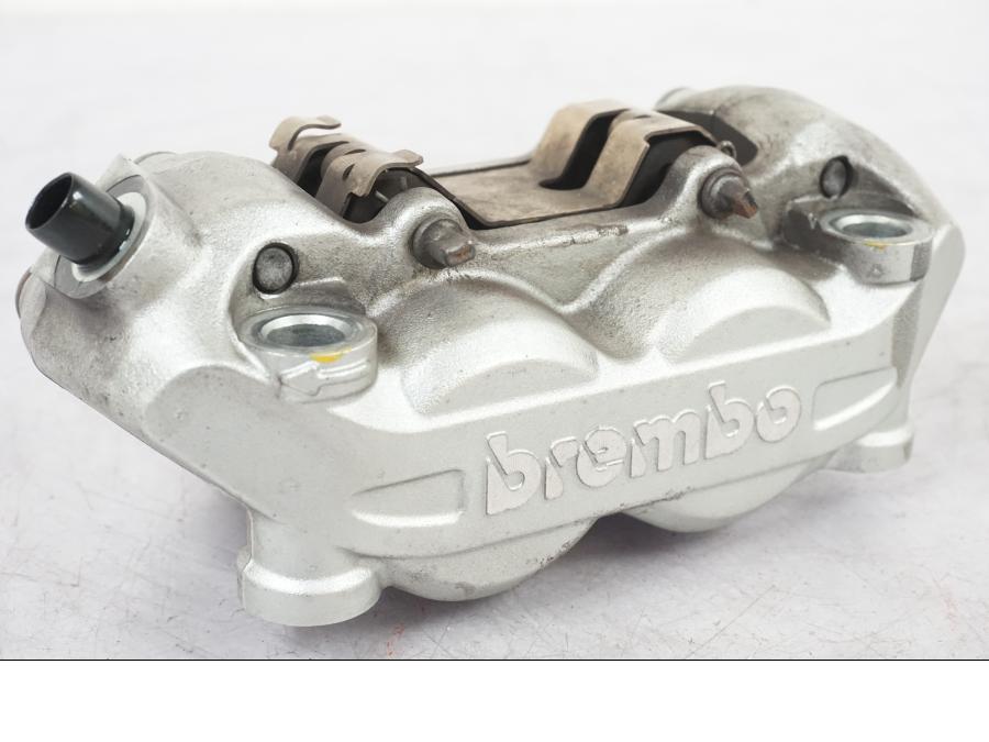 Baksidan på Bromsok från en KTM 690 Duke -2015 motorcykel.