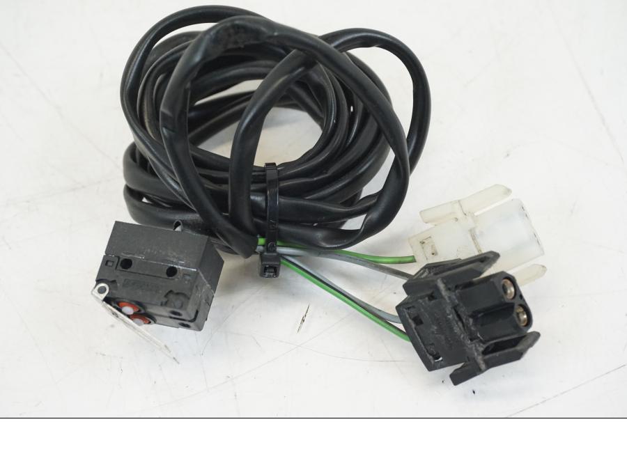 Framsidan på Kopplingskontakt från en BMW K 1200 LT -2004 motorcykel.