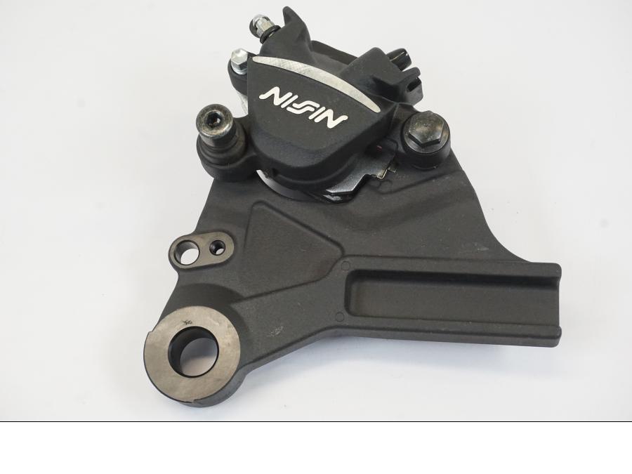 Framsidan på Bromsok från en Triumph Trident -2021 motorcykel.