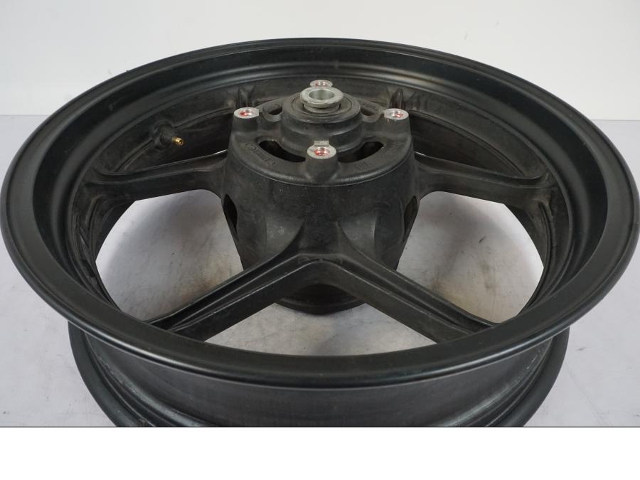 Framsidan på Fälg från en Kawasaki ER-6N -2008 motorcykel.