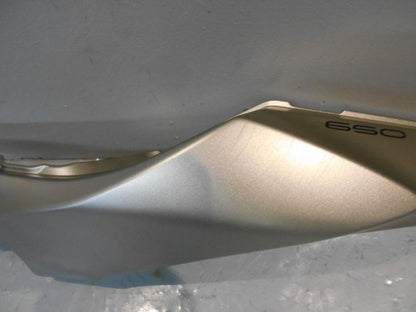 Baksidan på Bakvinge från en Kawasaki Z 650 ABS -2017 motorcykel.