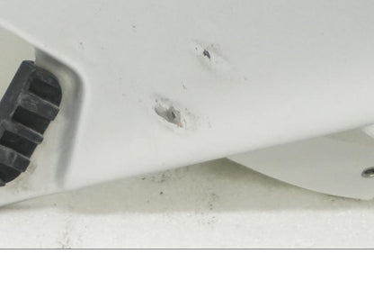 Baksidan på Bensintankskåpa från en BMW R 1200 GSA -2011 motorcykel.