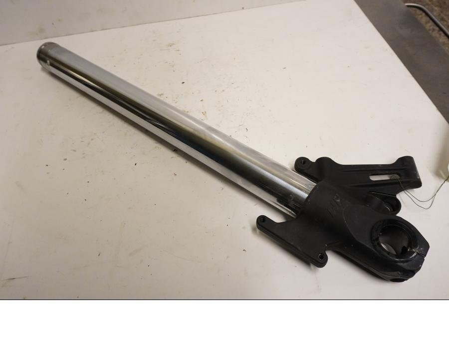 Framsidan på Gaffelben från en KTM 990 SMR -2013 motorcykel.