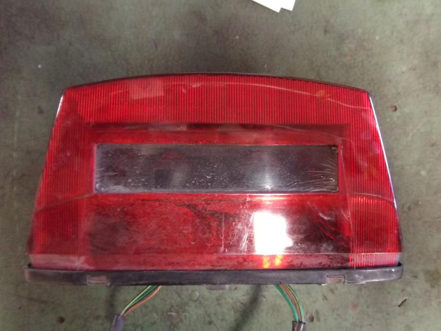 Framsidan på Baklampa från en Honda VF 750 S -1982 motorcykel.