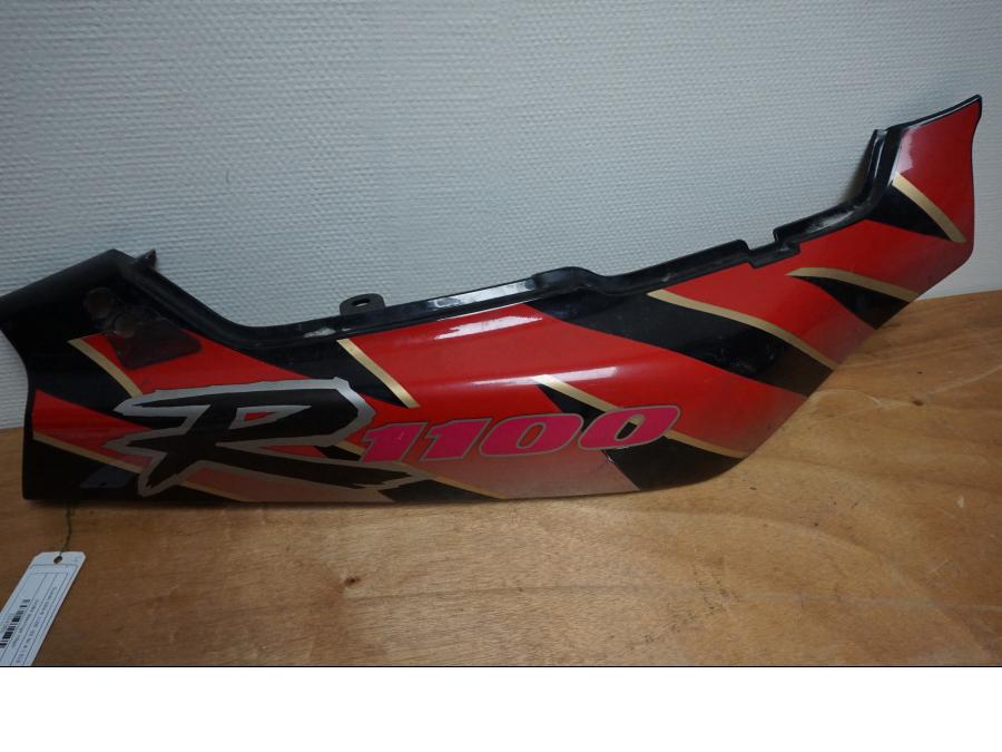 Framsidan på Bakvinge från en Suzuki GSX-R 1100 -1992 motorcykel.