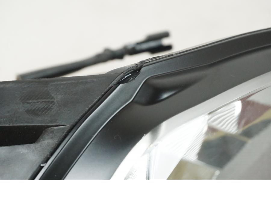 Extrabild1 på Strålkastare från en BMW S 1000 XR -2016 motorcykel.