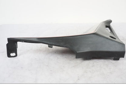 Höger sida på Sidopanel från en Yamaha YZF-R 125 -2008 motorcykel.