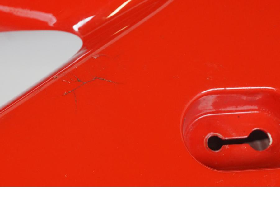 Extrabild2 på Sidkåpa från en Triumph Daytona 675 -2007 motorcykel.