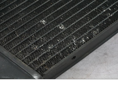 Baksidan på Vattenkyl från en Buell 1125 R -2008 motorcykel.