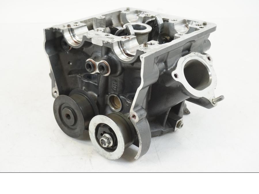 Extrabild4 på Topplock från en Ducati Hyperstrada -2013 motorcykel.