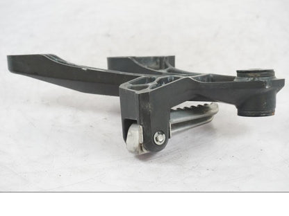 Extrabild2 på Fotpinne från en Kawasaki ZZ-R 1400 -2009 motorcykel.