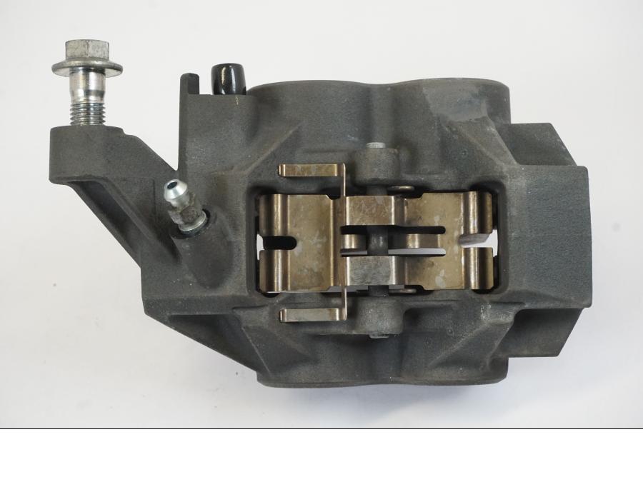 Höger sida på Bromsok från en Yamaha MT-07 -2016 motorcykel.