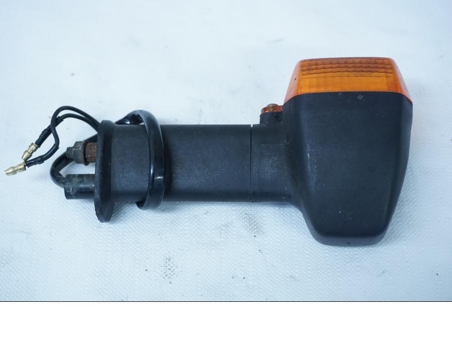 Baksidan på Blinkers från en Yamaha YZF 1000 R -1997 motorcykel.