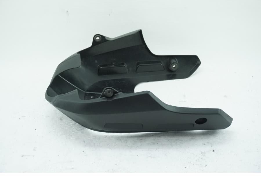 Baksidan på Magkåpa från en Suzuki DL 1000 -2005 motorcykel.