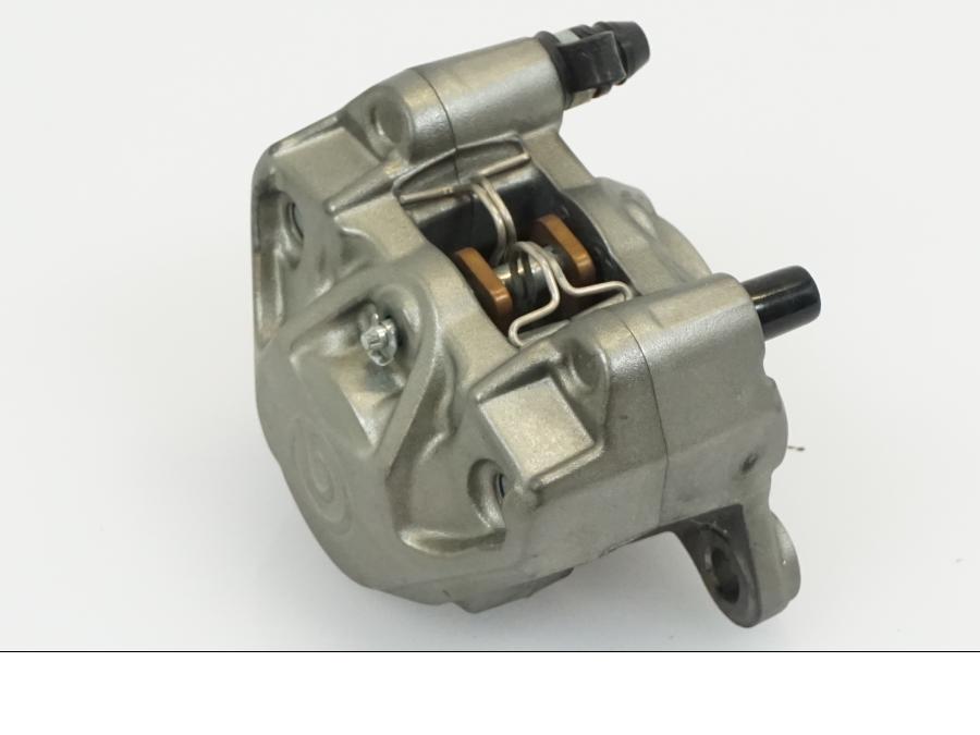 Vänster sida på Bromsok från en KTM 1290 Super Duke -2020 motorcykel.