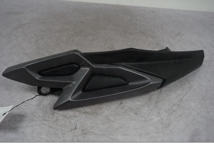 Snett uppifrån på Tankkåpa från en Triumph Tiger Explorer -2016 motorcykel.