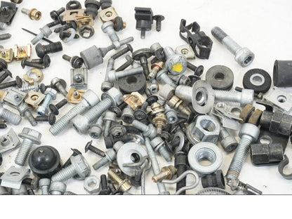 Extrabild3 på Skruv / Mutter etc från en BMW K 1200 LT -2004 motorcykel.