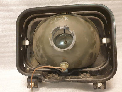 Snett uppifrån på Strålkastare från en Suzuki GS 550 -1983 motorcykel.