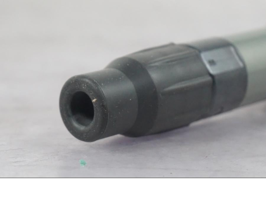 Baksidan på Tändspole från en KTM 1290 Super Duke R -2022 motorcykel.