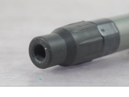 Baksidan på Tändspole från en KTM 1290 Super Duke R -2022 motorcykel.