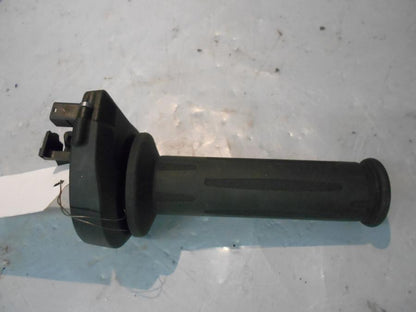 Framsidan på Gasreglage från en BMW R 1200 RS -2016 motorcykel.