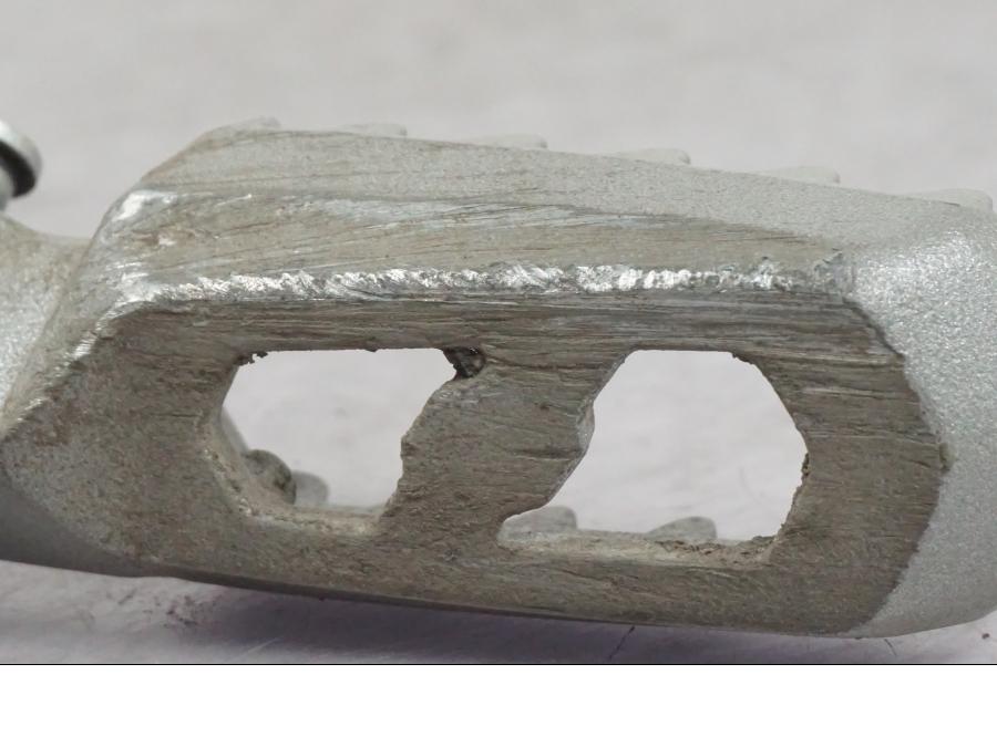 Extrabild2 på Fotpinne från en Ducati Multistrada V4 -2024 motorcykel.