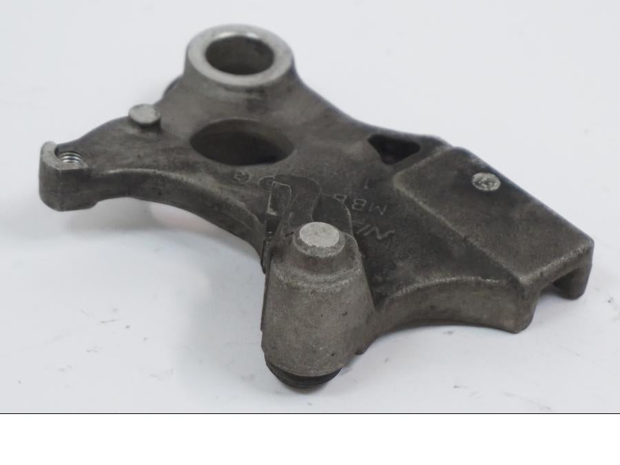 Vänster sida på Bromsoksfäste från en Honda VTR 1000 F -1999 motorcykel.