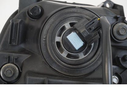 Extrabild3 på Strålkastare från en Suzuki GSX 1300 R -2017 motorcykel.