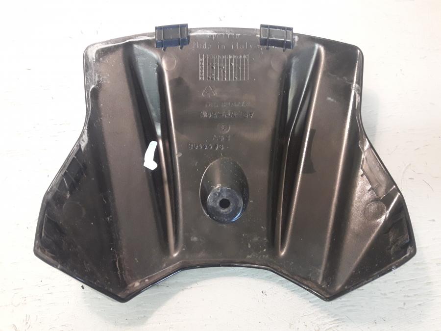 Baksidan på Bensintankskåpa från en Aprilia RS 125 -2017 motorcykel.