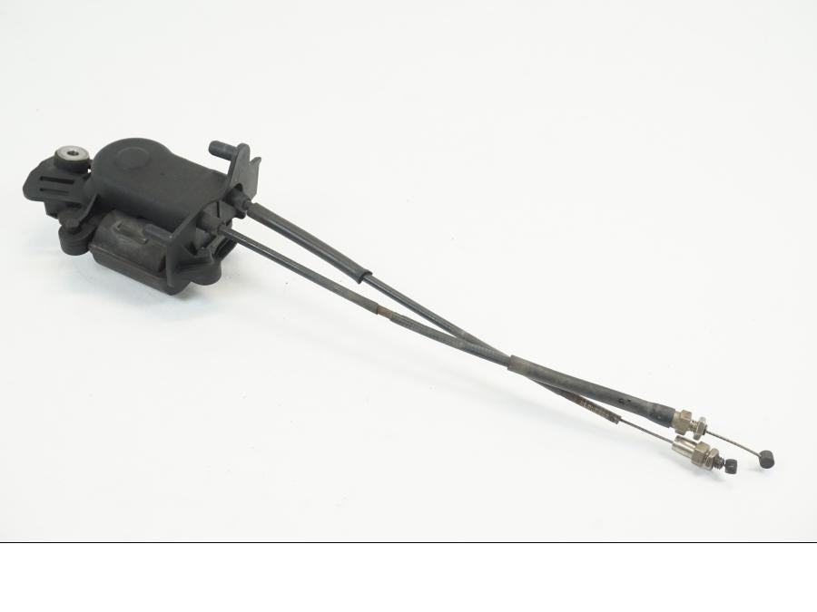 Framsidan på Avgasspjäll från en BMW R 1200 GS -2018 motorcykel.